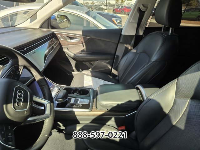 Used 2019 Audi Q8 Prestige AWD/4WD image 10