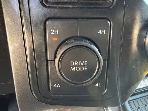 Used 2023 Ford F150 Lariat w/ Equipment Group 502A High image 33