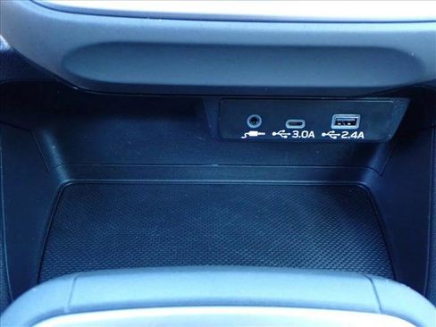 Certified 2024 Subaru Crosstrek 2.0i Premium image 20