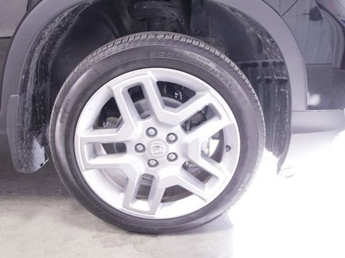 Certified 2024 Honda Passport EX-L image 12