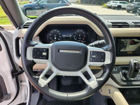 Certified 2024 Land Rover Defender 110 S AWD/4WD image 18