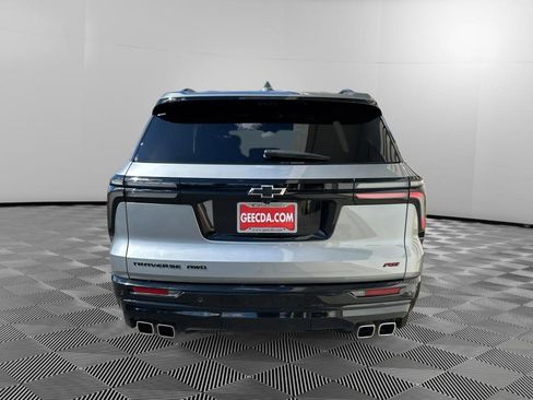 Used 2024 Chevrolet Traverse RS AWD/4WD image 5