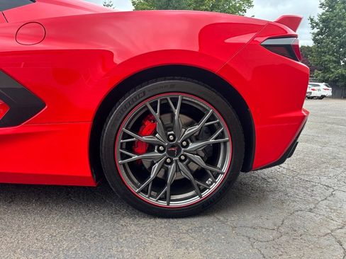 Used 2024 Chevrolet Corvette Stingray Preferred Cpe w/ Z51 Performance Package RWD image 10