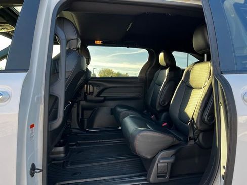 Used 2025 Toyota Sienna XSE image 18