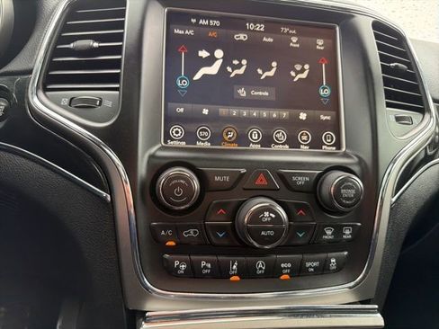 Used 2018 Jeep Grand Cherokee Trailhawk w/ Trailhawk Luxury Group AWD/4WD image 15