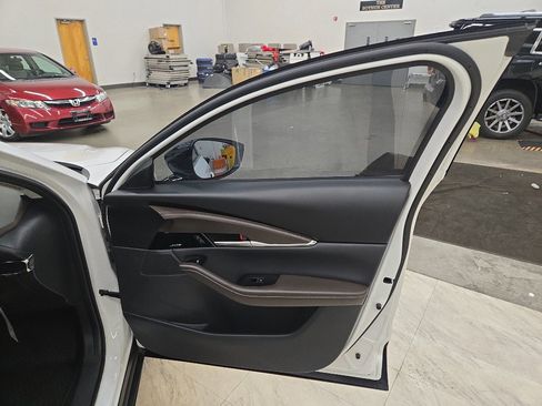 Used 2025 MAZDA CX-30 2.5 Turbo w/ Premium Plus Pkg image 24