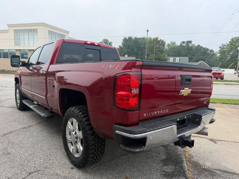Used 2019 Chevrolet Silverado 2500 LTZ w/ Duramax Plus Package AWD/4WD image 7