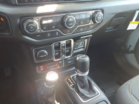 New 2026 Jeep Wrangler Unlimited Sport AWD/4WD image 15