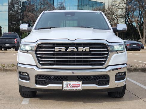Used 2025 RAM 1500 Laramie image 7