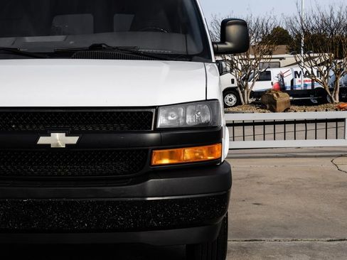 Used 2022 Chevrolet Express 2500 Extended w/ Driver Convenience Package image 39