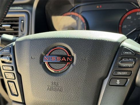 Used 2023 Nissan Titan PRO-4X w/ Pro-4x Convenience Package image 27