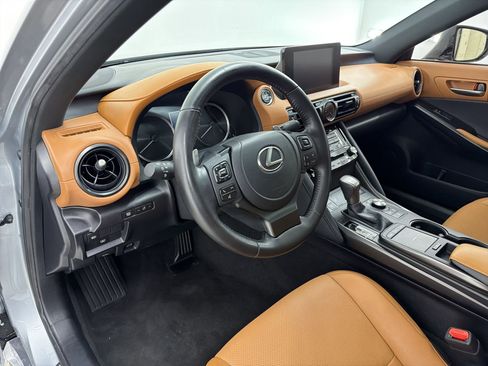 Certified 2023 Lexus IS 300 IS 300 w/ Premium Package image 4