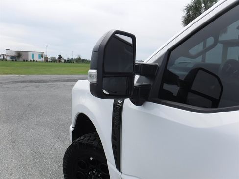 Used 2024 Ford F250 XLT w/ XLT Premium Package AWD/4WD image 26