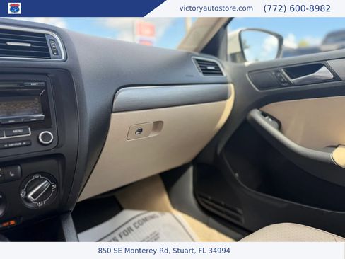 Used 2013 Volkswagen Jetta TDI FWD image 26