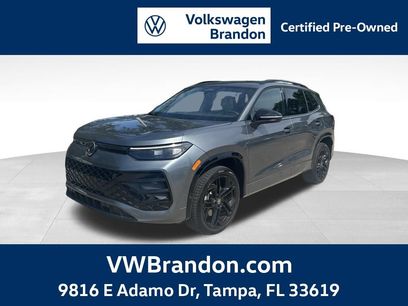 Certified 2025 Volkswagen Tiguan SE R-Line