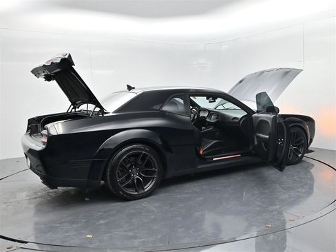 Used 2019 Dodge Challenger SRT Hellcat w/ Widebody Package image 50