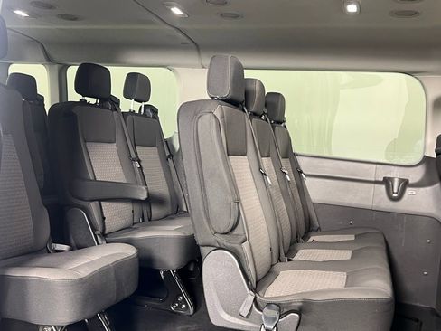 Used 2023 Ford Transit 350 XLT image 26
