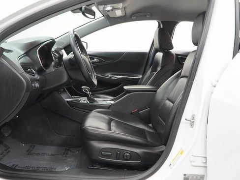 Used 2024 Chevrolet Malibu LT FWD image 39
