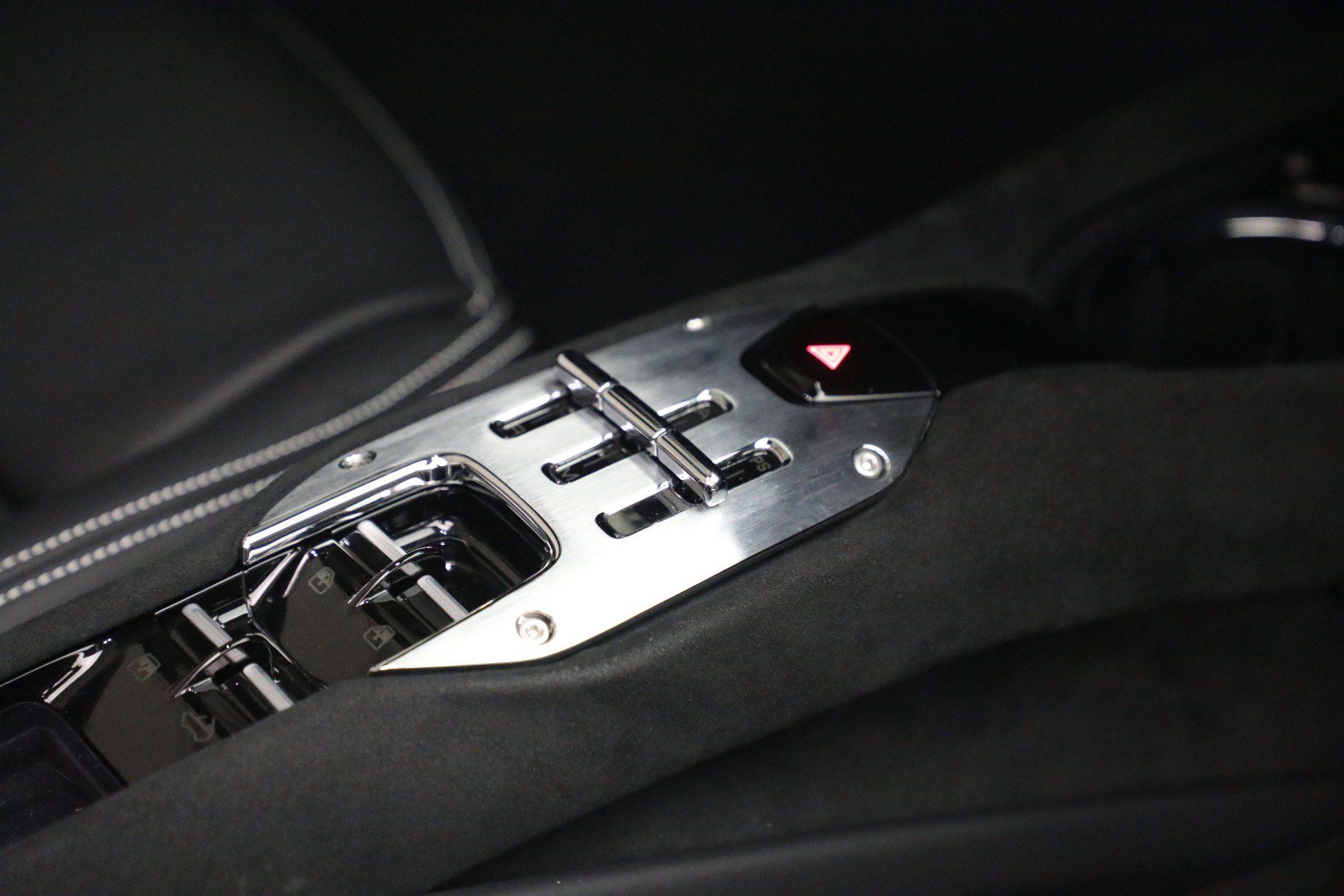 Used 2025 Ferrari 296 GTS RWD image 20