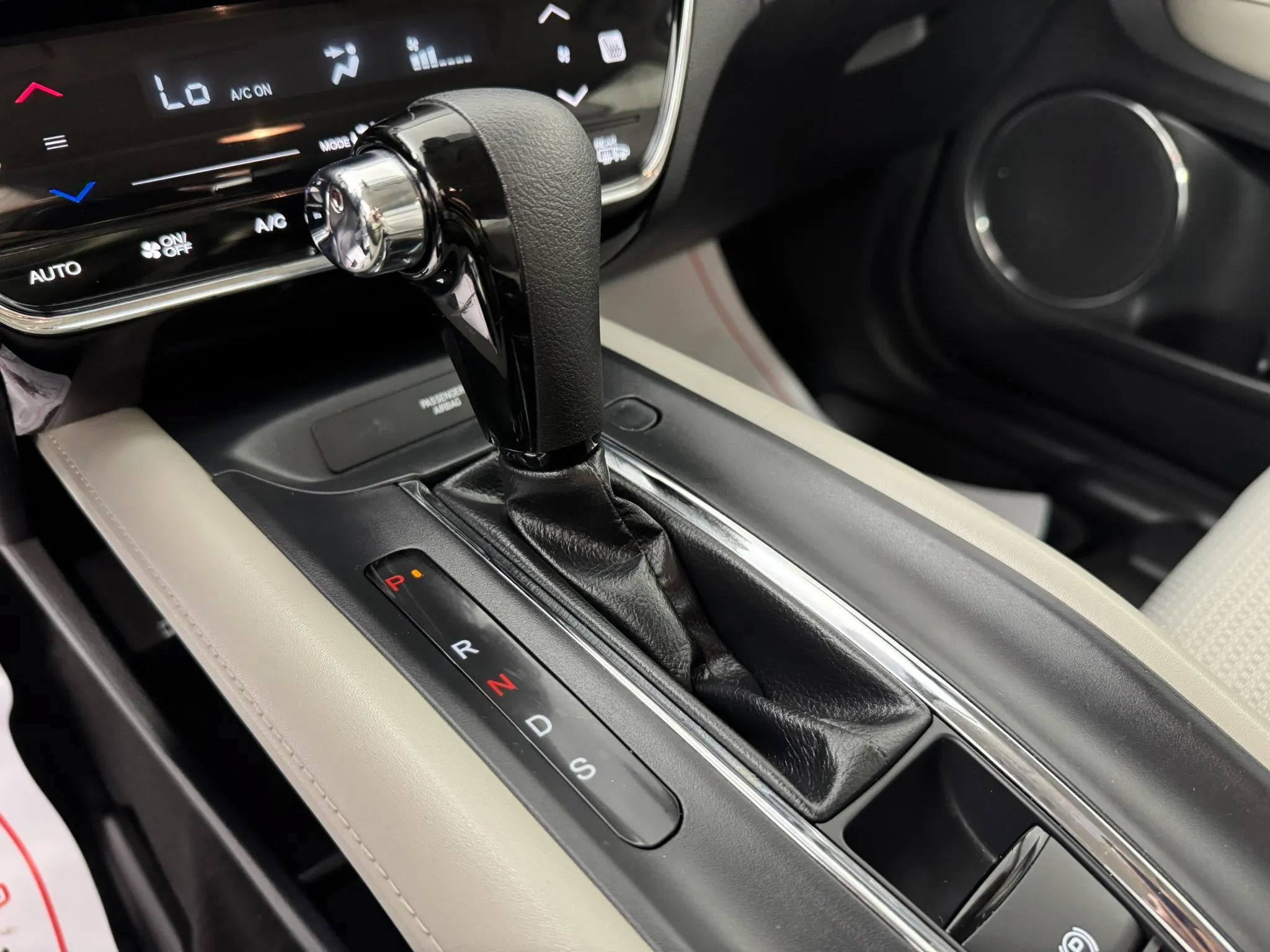 Used 2022 Honda HR-V EX image 22