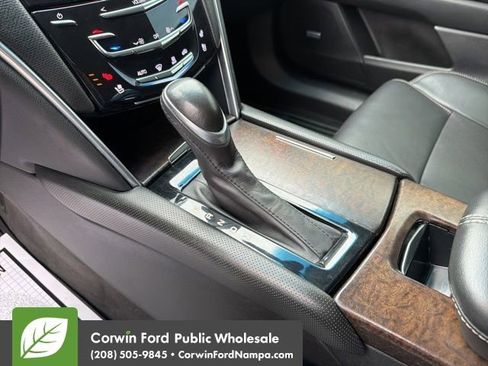 Used 2018 Cadillac XTS Luxury image 20