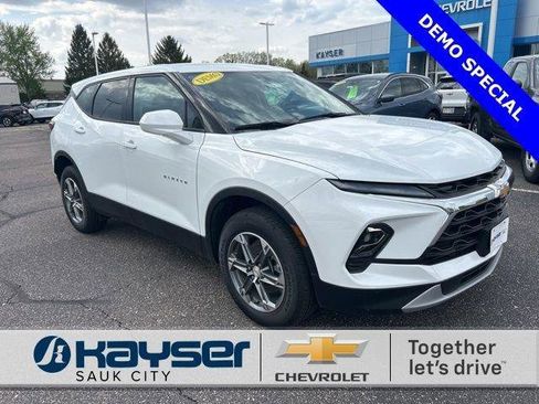 New 2024 Chevrolet Blazer LT AWD/4WD image 1