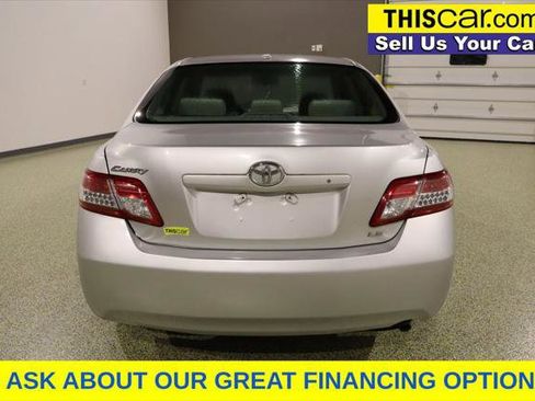 Used 2011 Toyota Camry LE image 6