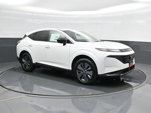 Used 2025 Nissan Murano SV AWD/4WD image 5