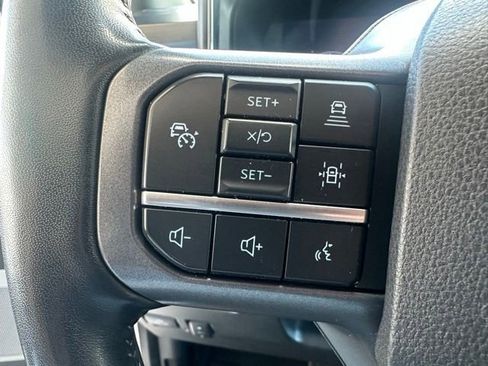 Used 2023 Ford F250 Lariat w/ Lariat Ultimate Package AWD/4WD image 24