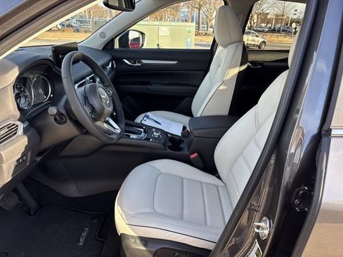 Used 2025 MAZDA CX-5 AWD 2.5 S w/ Preferred Package image 15