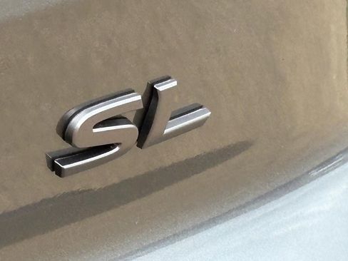 New 2026 Nissan Pathfinder SL FWD image 9