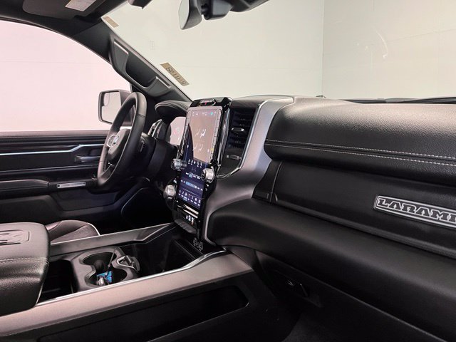 Used 2025 RAM 1500 Laramie AWD/4WD image 11