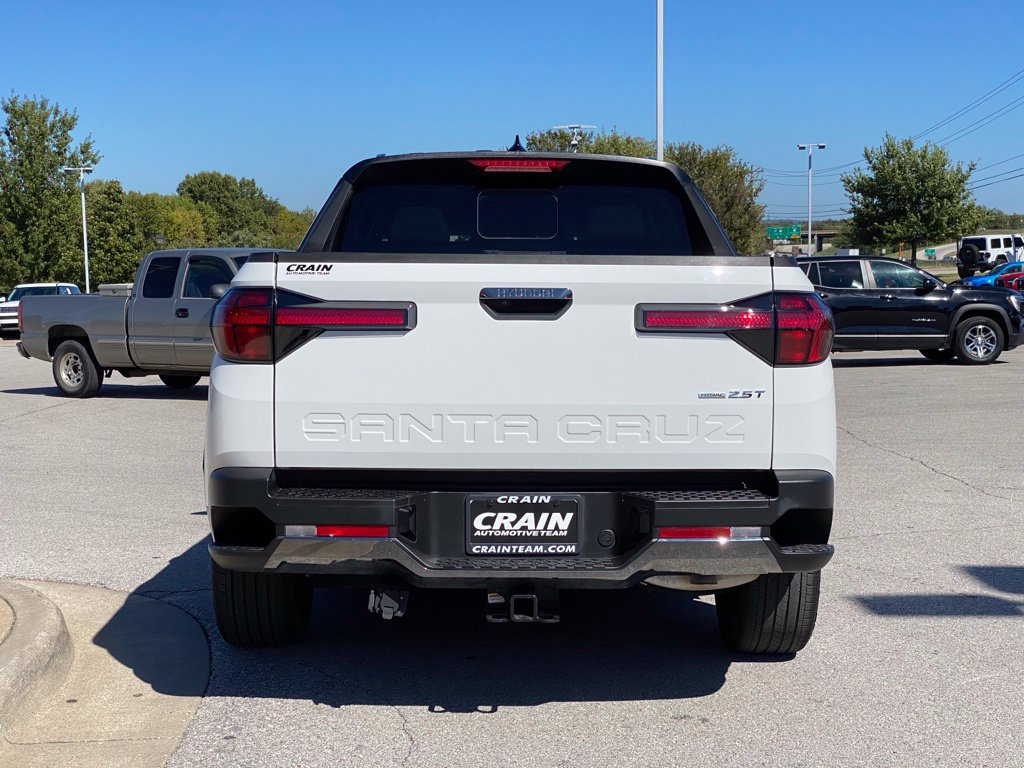 Used 2025 Hyundai Santa Cruz Limited AWD/4WD image 6