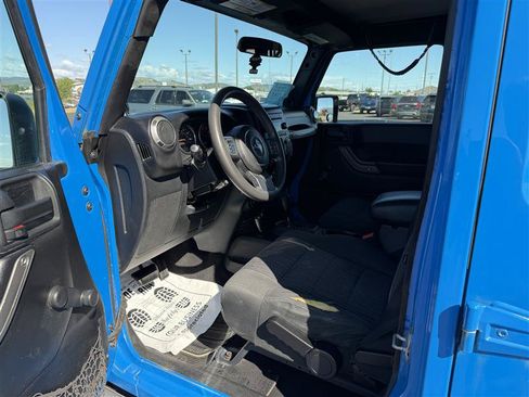 Used 2011 Jeep Wrangler Unlimited Sport w/ Trailer Tow Group AWD/4WD image 8
