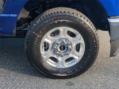 New 2026 Ford F250 XLT w/ FX4 Off-Road Package image 23