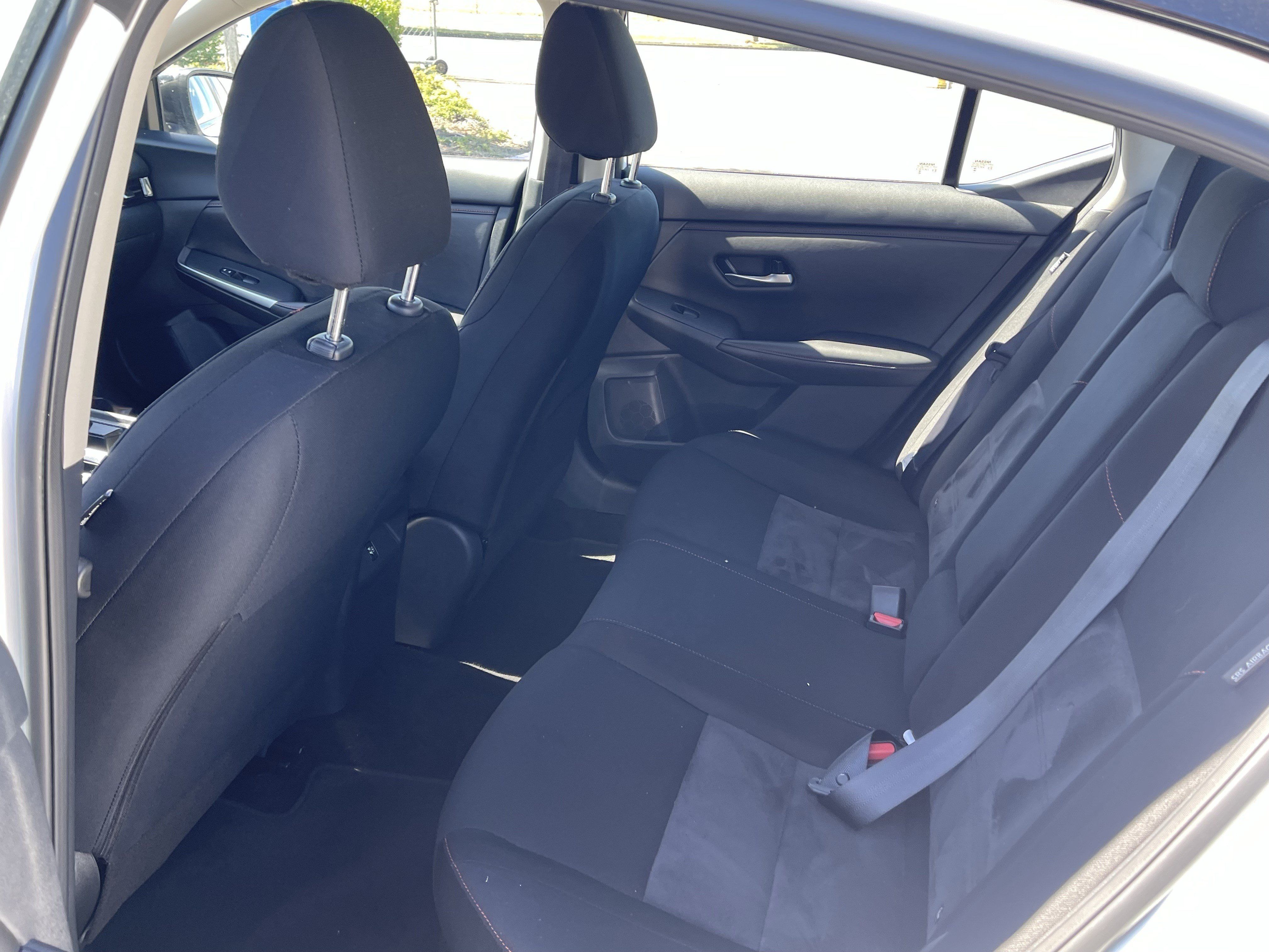 Used 2025 Nissan Sentra SR FWD image 14