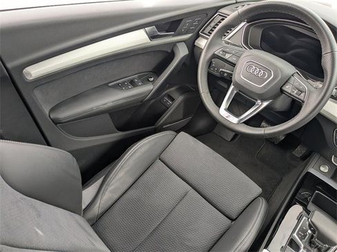 Used 2024 Audi Q5 e Premium Plus image 17