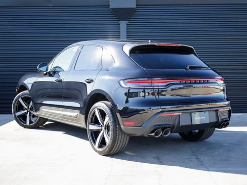 Certified 2026 Porsche Macan Turbo AWD/4WD image 3