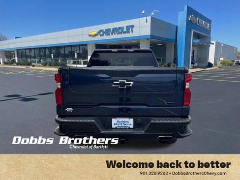 Used 2021 Chevrolet Silverado 1500 Custom Trail Boss w/ Safety Confidence Package AWD/4WD image 7
