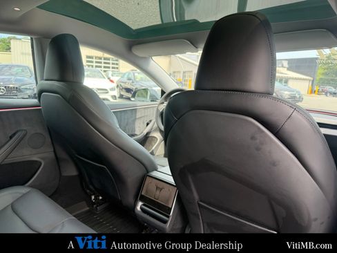 Used 2024 Tesla Model 3 Long Range AWD/4WD image 27