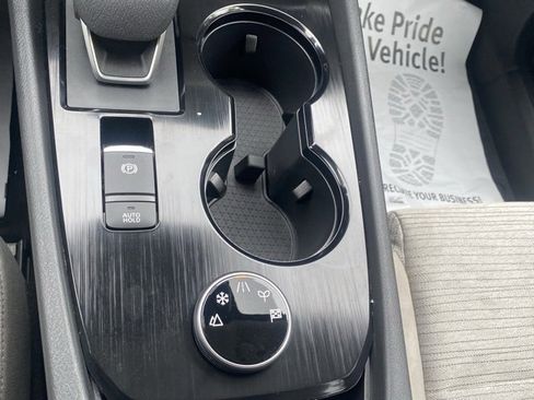 Certified 2023 Nissan Rogue SV image 25