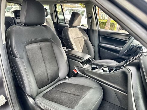 Certified 2024 Jeep Grand Cherokee Laredo image 26