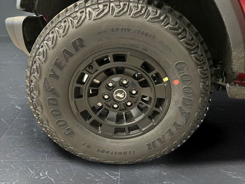 New 2026 Ford Bronco Badlands w/ Sasquatch Package AWD/4WD image 37