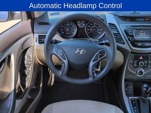 Used 2015 Hyundai Elantra SE w/ Option Group 02 image 12