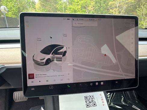 Used 2023 Tesla Model 3 Standard Range image 29