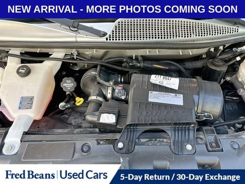 Used 2018 Chevrolet Express 2500 w/ Enhanced Convenience Package RWD image 38
