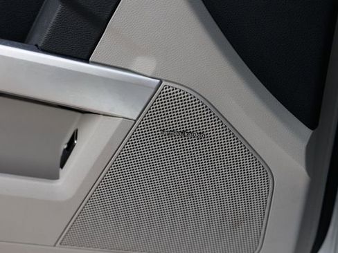 Used 2010 Mercedes-Benz GLK 350 2WD w/ Multimedia Pkg image 49