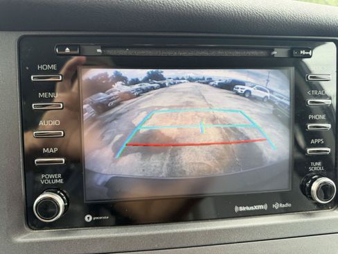 Used 2020 Toyota Sienna LE FWD image 10