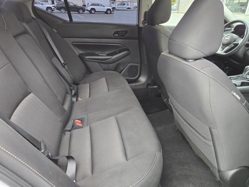 Used 2023 Nissan Altima 2.5 SV w/ SV Premium Package image 27