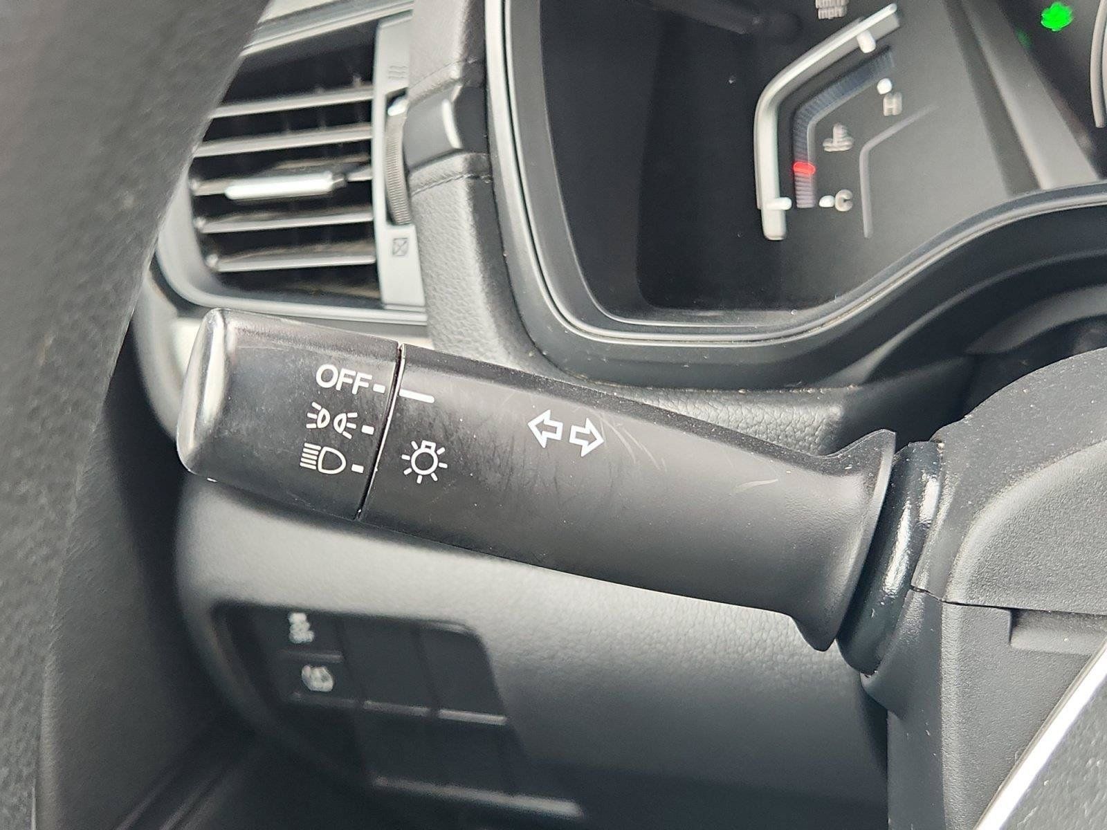 Used 2018 Honda CR-V LX image 29